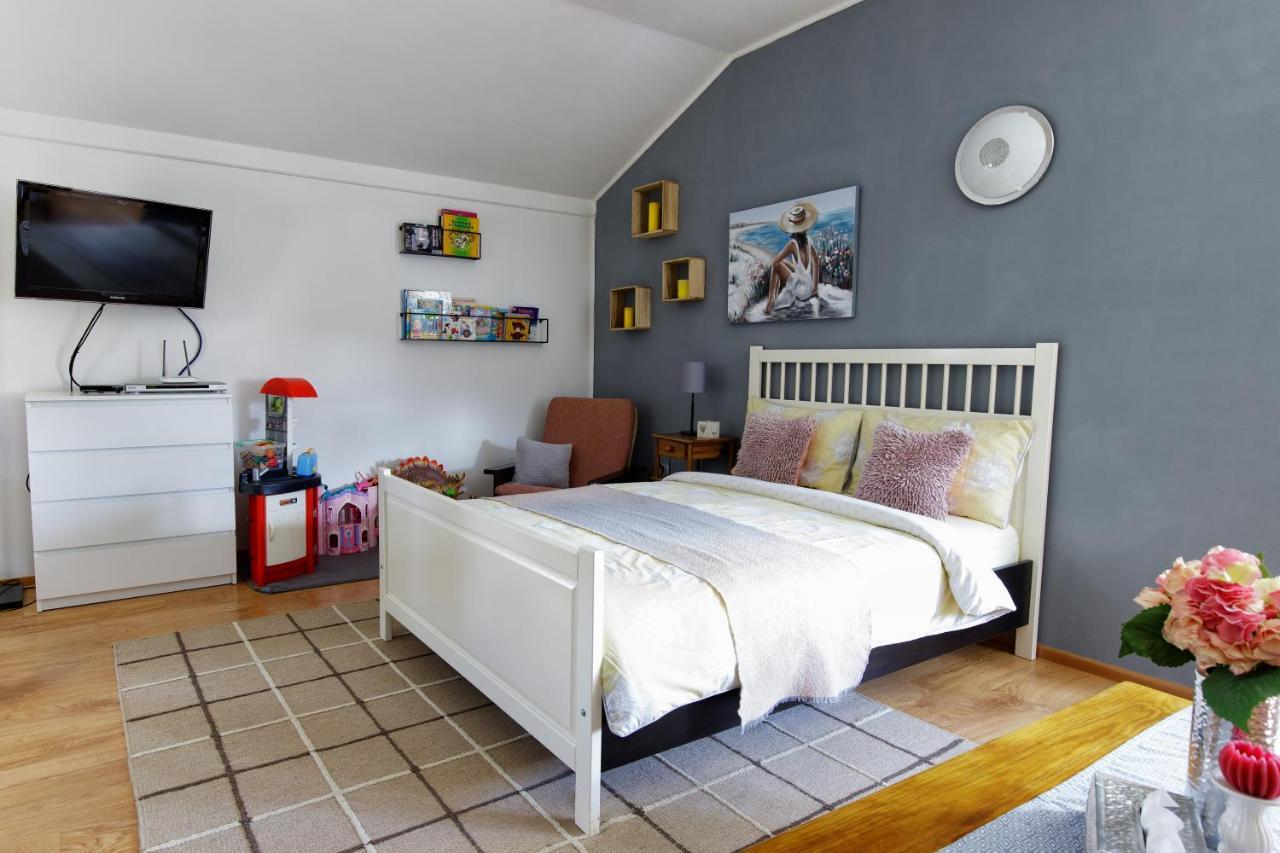 Apartman Lastovicka Stara Lesna Bagian luar foto