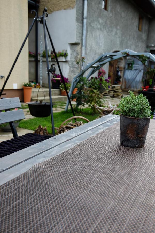 Apartman Lastovicka Stara Lesna Bagian luar foto