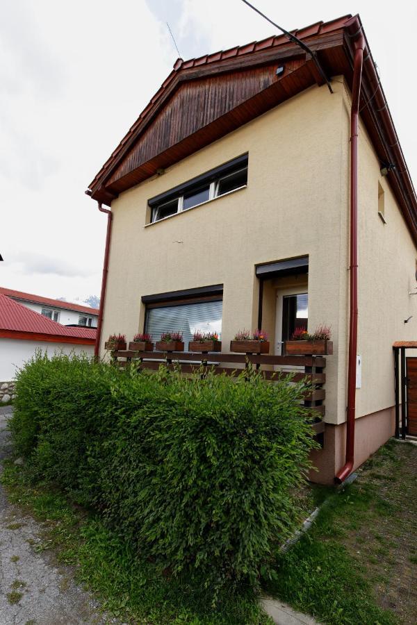 Apartman Lastovicka Stara Lesna Bagian luar foto